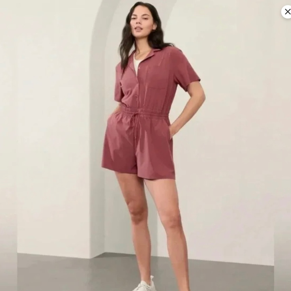 NWT Athleta Avenue Romper Rosewood XXS